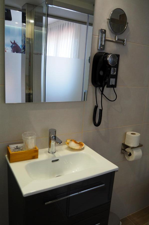 Hostal Don Suero De Quinones Hospital de Órbigo Exteriör bild